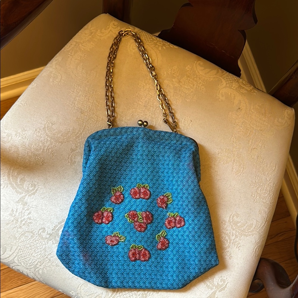Retro 1960s lace and silk handbag with beaded flowers and gold tone chain handle